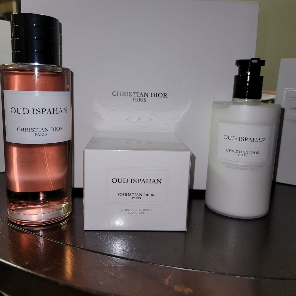 LA COLLECTION PRIVÉE CHRISTIAN DIOR- OUD Ispahan Fragrance
